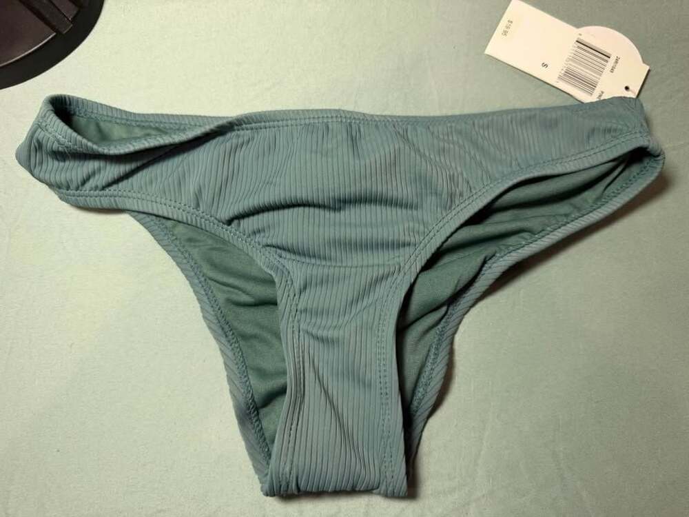 Small swim bottoms